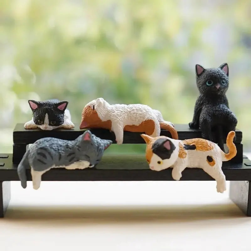 Mini Cat Desk Figurines lifestyle image