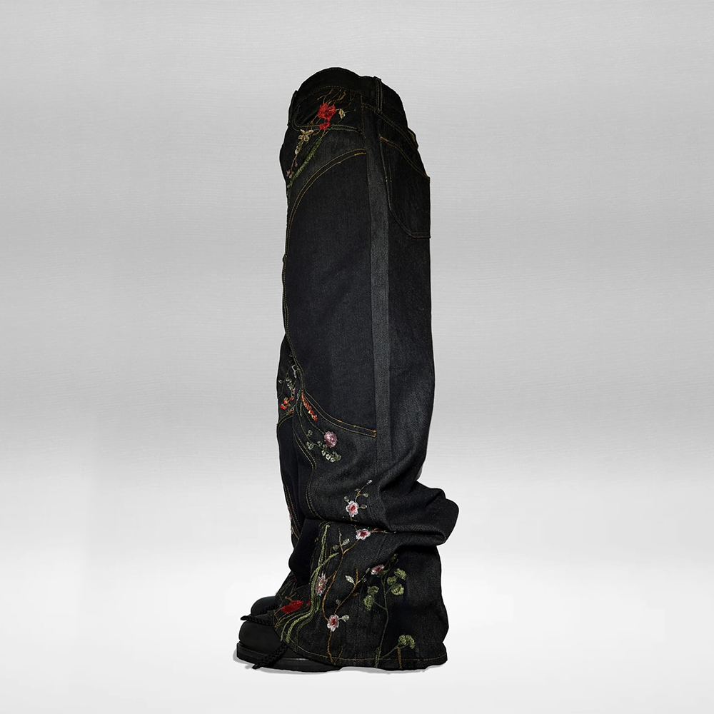 Streetwear Black Denim Pants with Floral Embroidery
