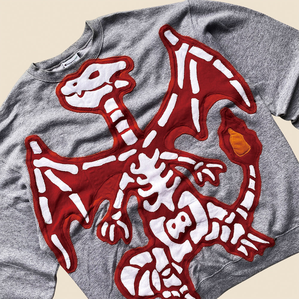 Redesigned "Charizard Fossil" Cut-And-Sew Sweatshirt