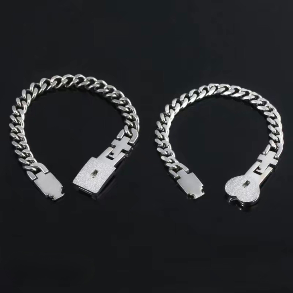 2-Piece Couple Elegant Heart Design Bracelet Set