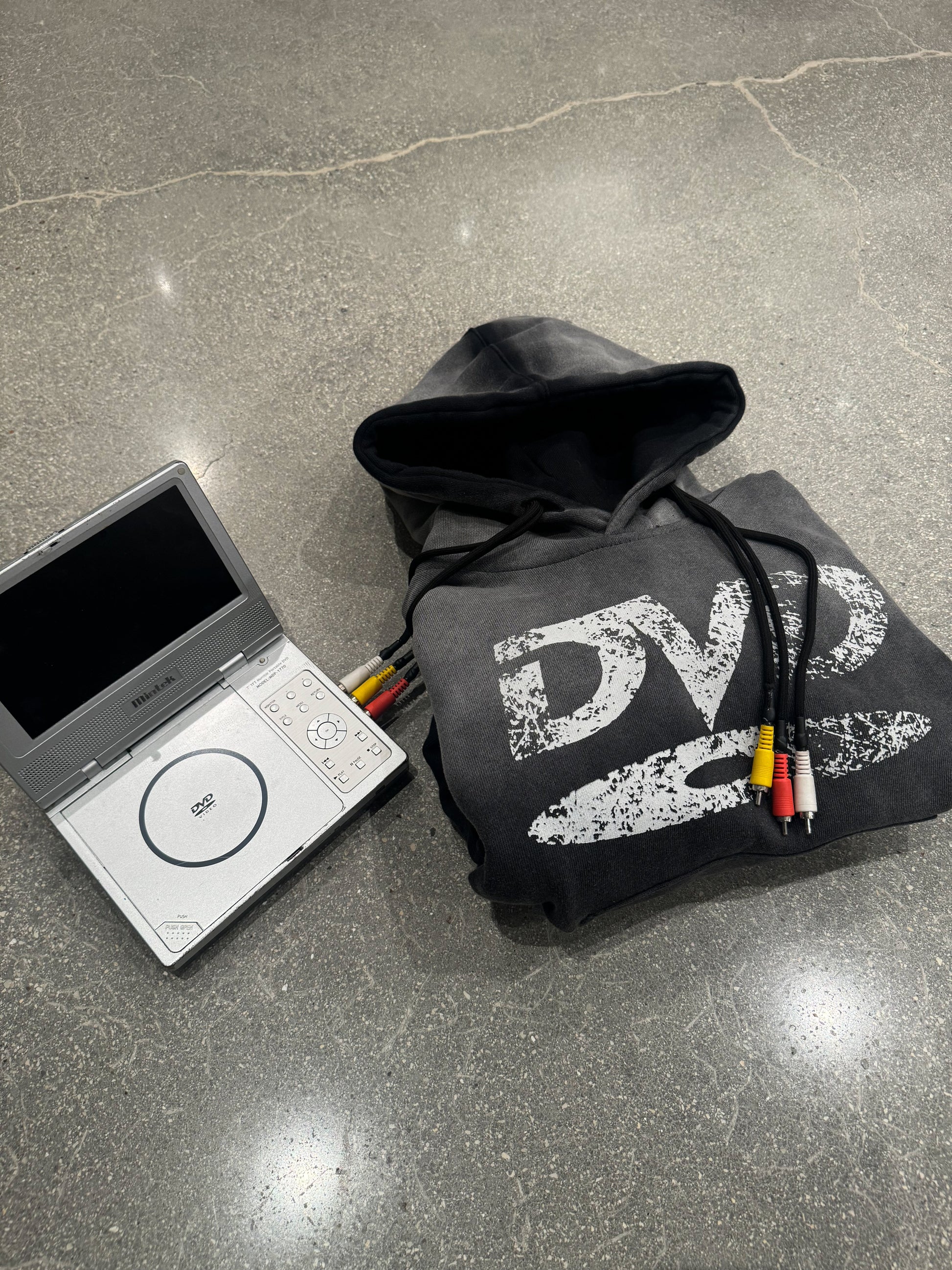 RetroSignal RCA Cable Hoodie product gallery image 4