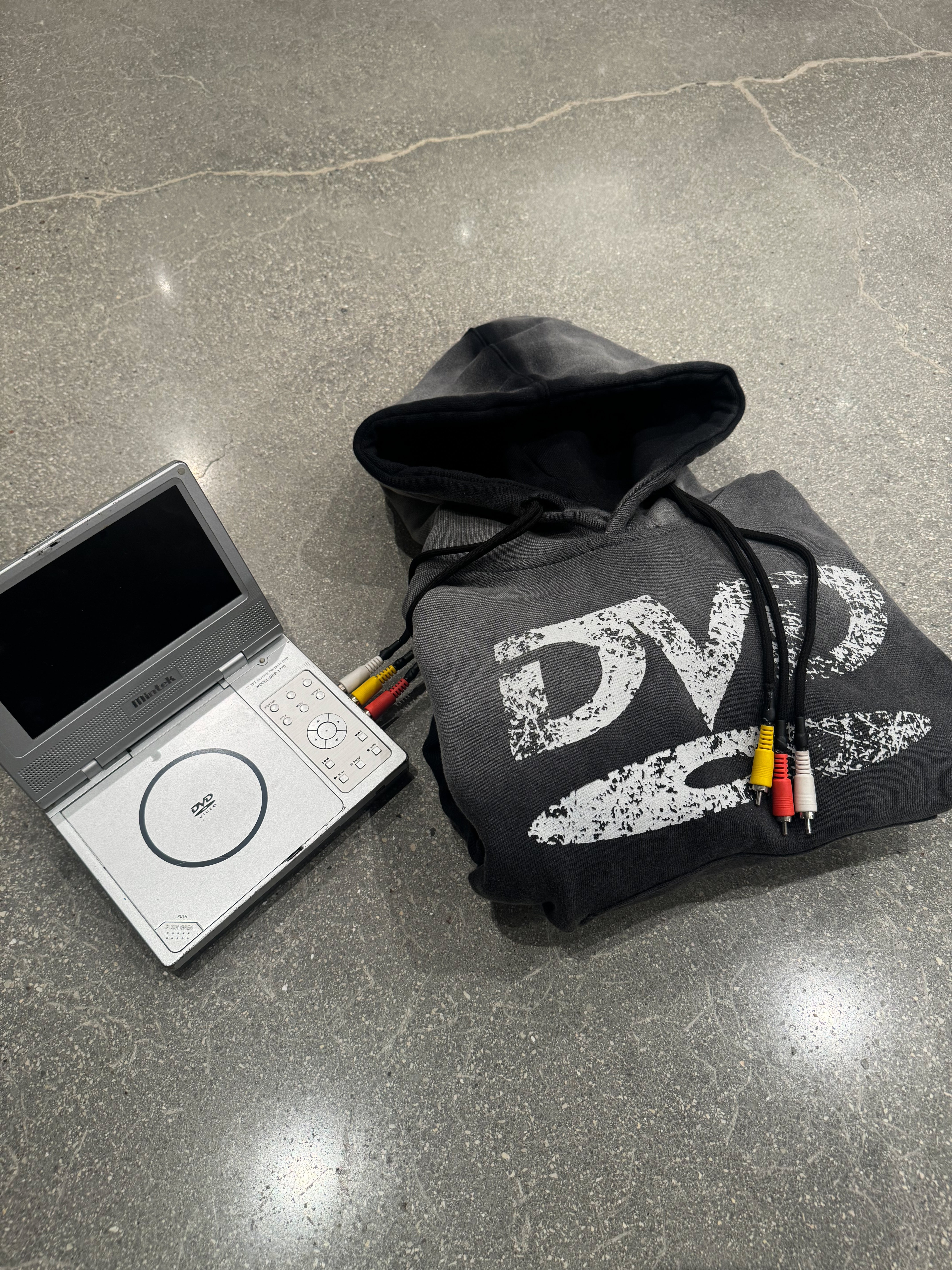 RetroSignal RCA Cable Hoodie product gallery image 4
