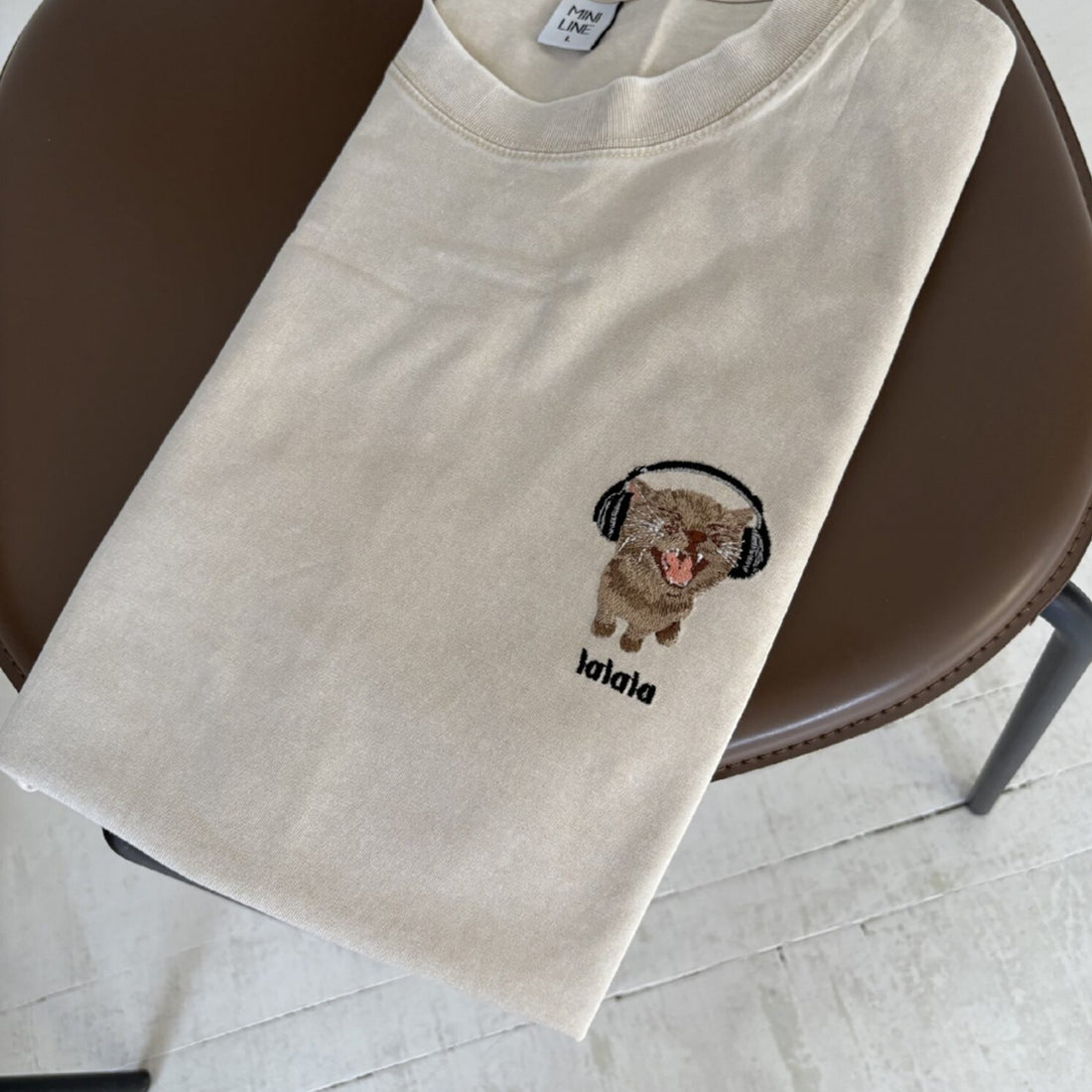 Cute Cat Embroidery Couple T-Shirts