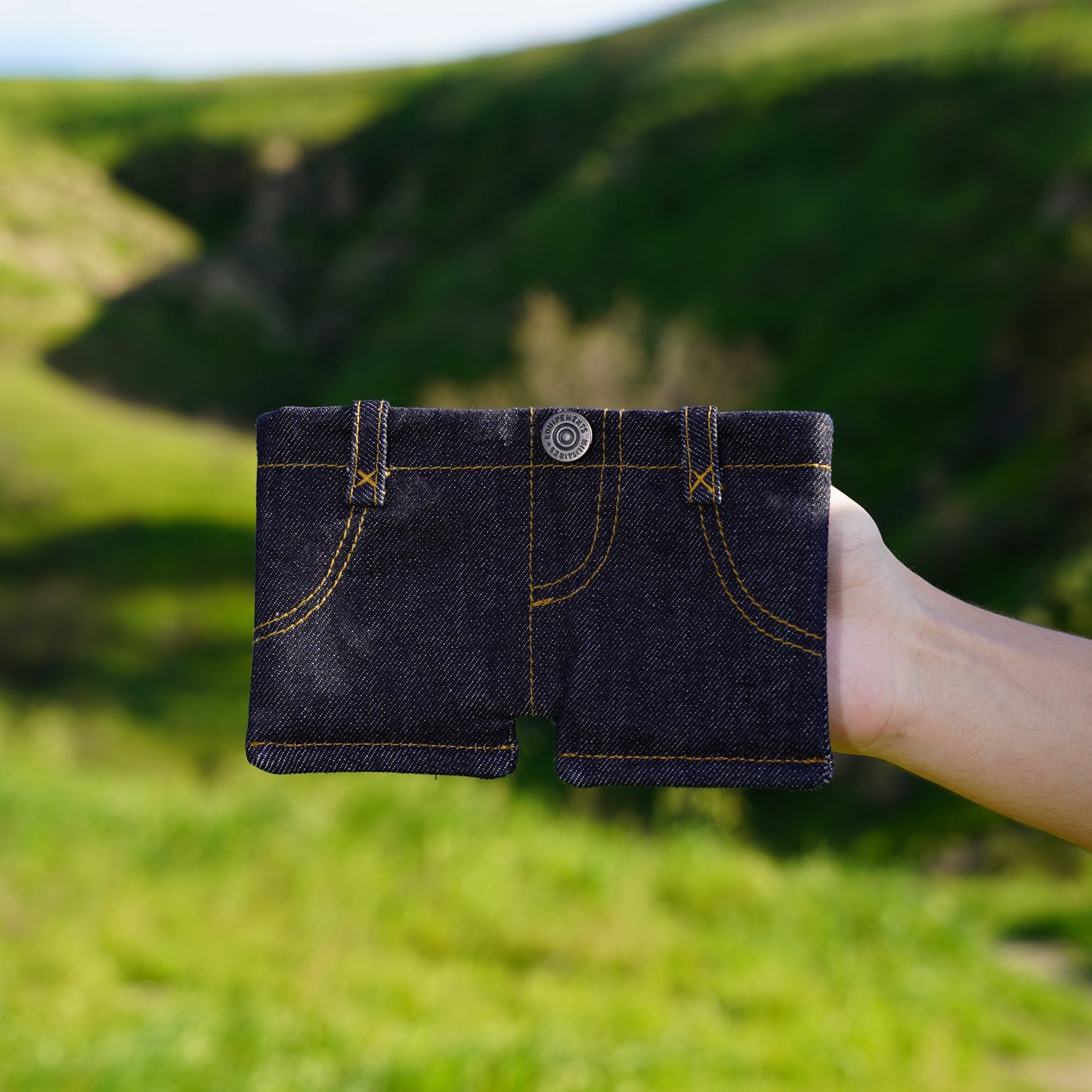 Shorts-style denim wallet in Original Denim