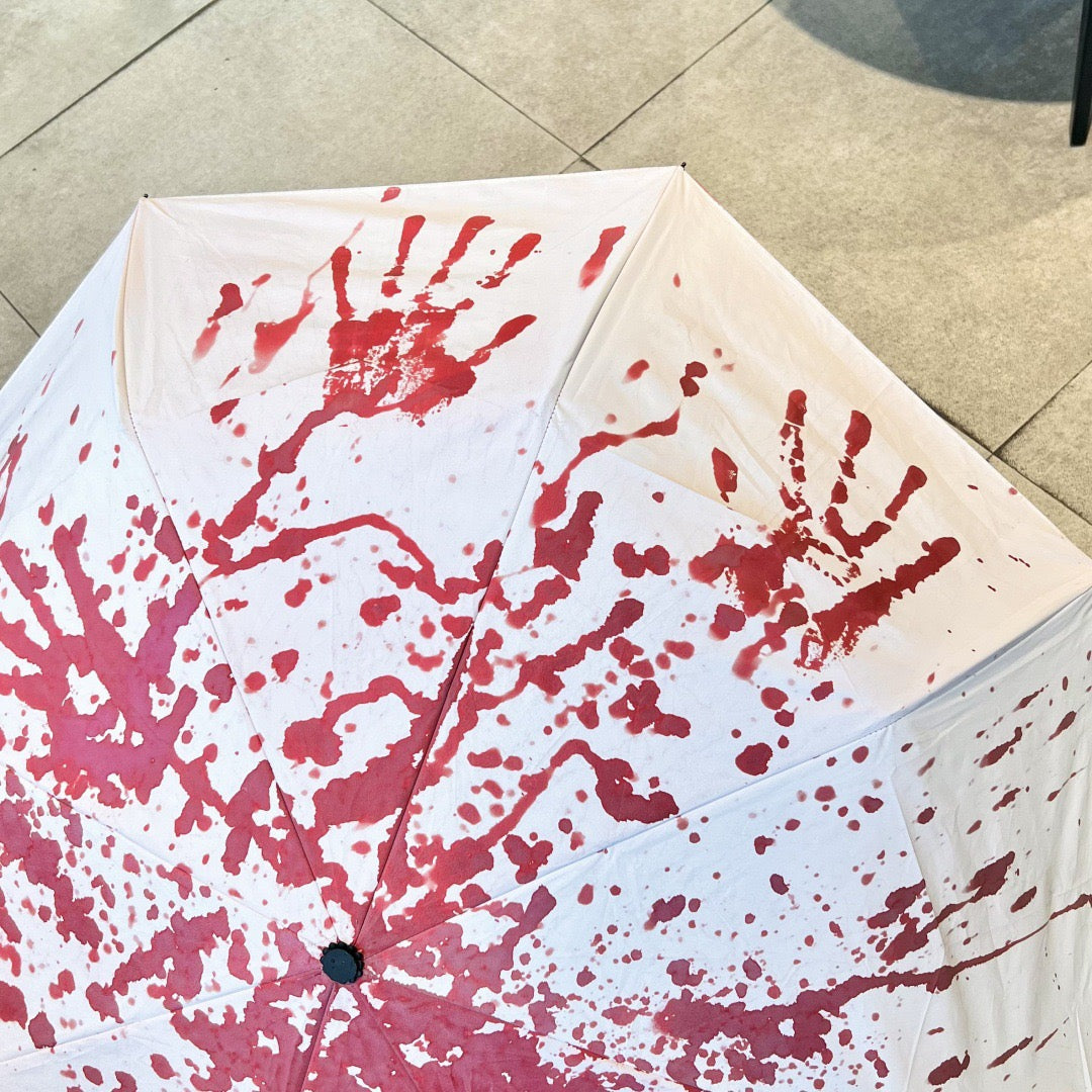 Blood Splatter Color-Changing Umbrella – Water-Activated Horror Effect Parasol
