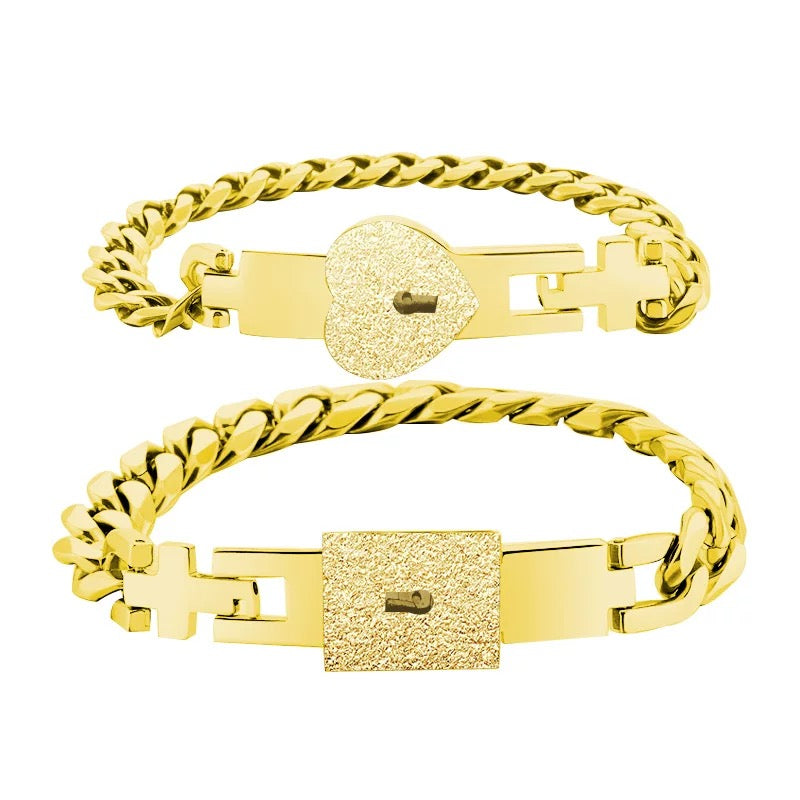 2-Piece Couple Elegant Heart Design Bracelet Set